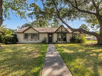 23102 Cimber Lane