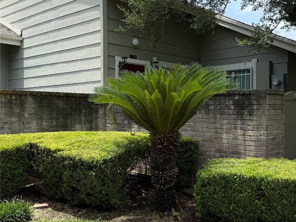 12922 Wirevine Lane, Houston TX 77072