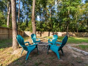 102 N Woodstock Circle Drive, The Woodlands TX 77381