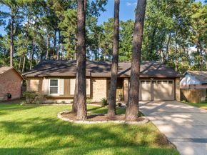 102 N Woodstock Circle Drive, The Woodlands TX 77381