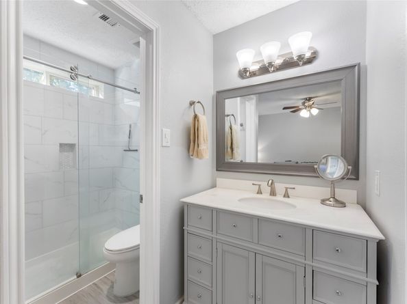 102 N Woodstock Circle Drive, The Woodlands TX 77381