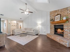 102 N Woodstock Circle Drive, The Woodlands TX 77381