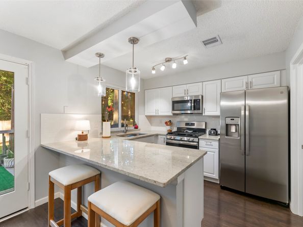 102 N Woodstock Circle Drive, The Woodlands TX 77381