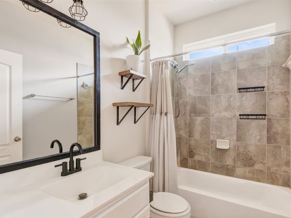 411 Seabiscuit Boulevard, New Caney TX 77357