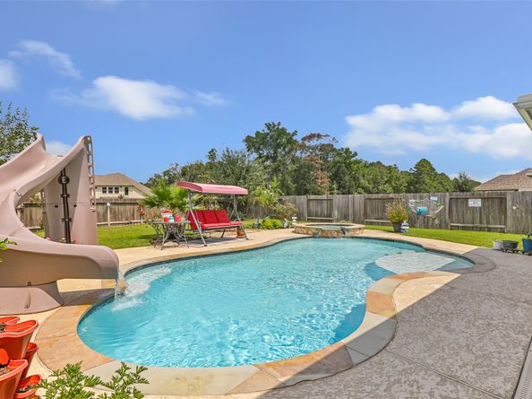 411 Seabiscuit Boulevard, New Caney TX 77357