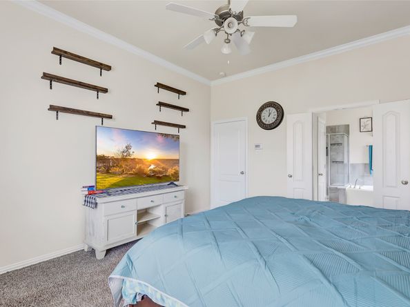 411 Seabiscuit Boulevard, New Caney TX 77357