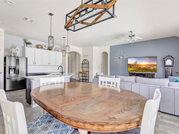 411 Seabiscuit Boulevard, New Caney TX 77357