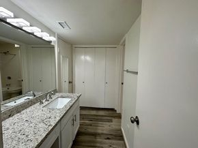 2333 Bering Drive 311, Houston TX 77057