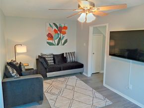 800 Country Place Drive 909, Houston TX 77079