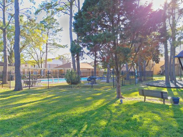 800 Country Place Drive 909, Houston TX 77079