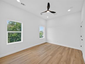 1216 E 34th St A Street, Houston TX 77022