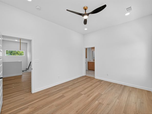 1216 E 34th St A Street, Houston TX 77022