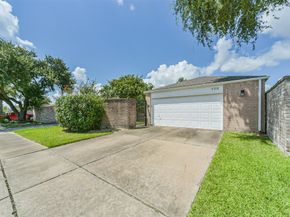 9318 Stockwell Drive, Houston TX 77083