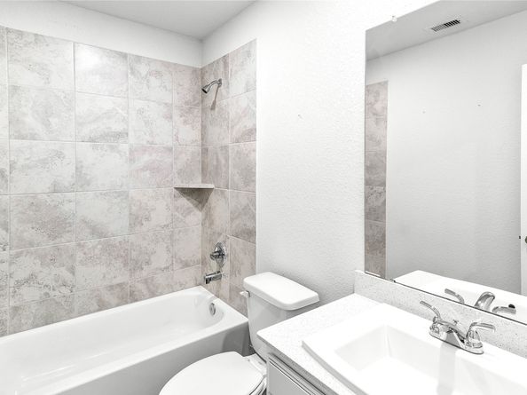 4426 Ibiza Lane, Houston TX 77045