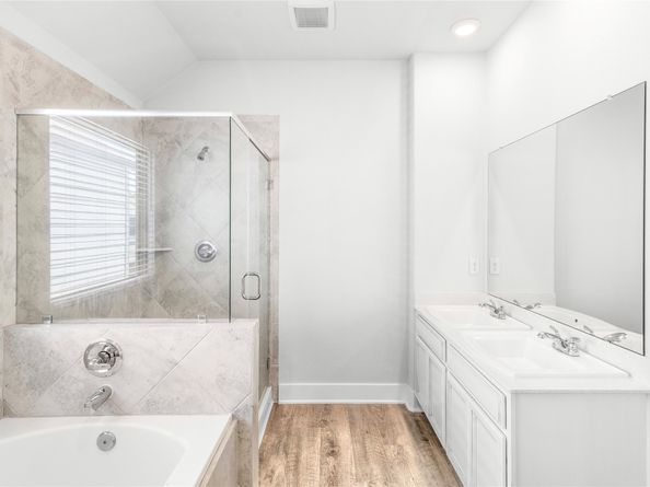 4426 Ibiza Lane, Houston TX 77045