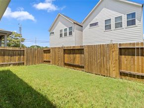 4426 Ibiza Lane, Houston TX 77045