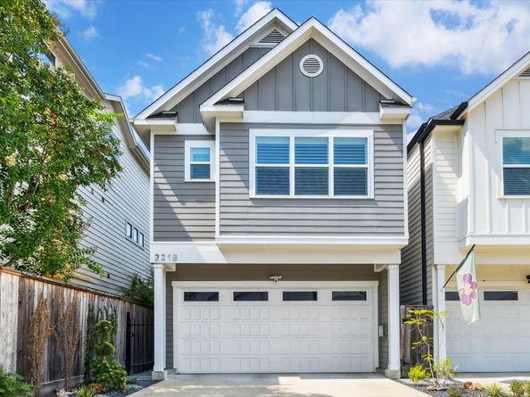 221 W 26th Street B, Houston TX 77008