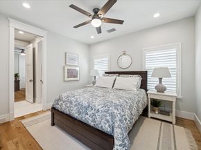 221 W 26th Street B, Houston TX 77008