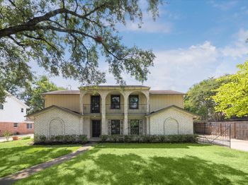 2723 Bernadette Lane