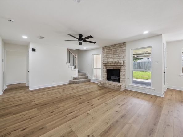 2723 Bernadette Lane, Houston TX 77043