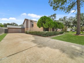 3010 Manila Lane, Houston TX 77043