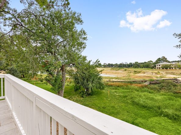 5914 Lawn Lane, Houston TX 77088