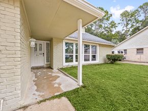 5914 Lawn Lane, Houston TX 77088