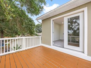 5914 Lawn Lane, Houston TX 77088