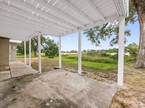 5914 Lawn Lane, Houston TX 77088