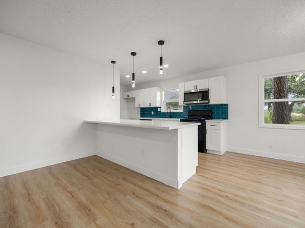5914 Lawn Lane, Houston TX 77088