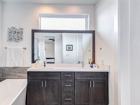 327 Yale Oaks Lane, Houston TX 77091