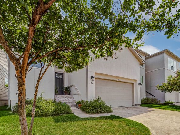 327 Yale Oaks Lane, Houston TX 77091
