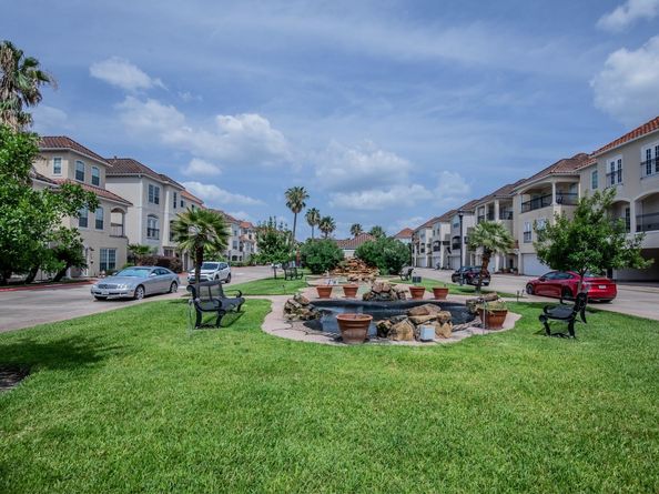 7107 Harmony Cove, Houston TX 77036