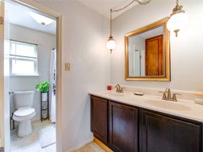 12302 Meadowdale Drive, Meadows Place TX 77477