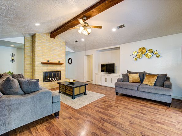 12302 Meadowdale Drive, Meadows Place TX 77477