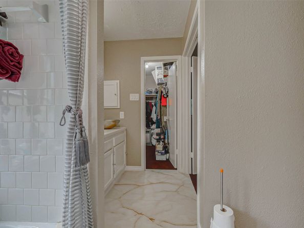 7006 River Bluff Drive, Houston TX 77085
