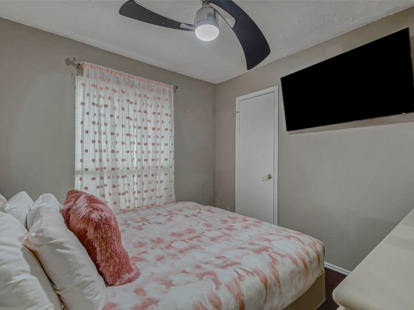 7006 River Bluff Drive, Houston TX 77085