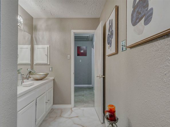7006 River Bluff Drive, Houston TX 77085