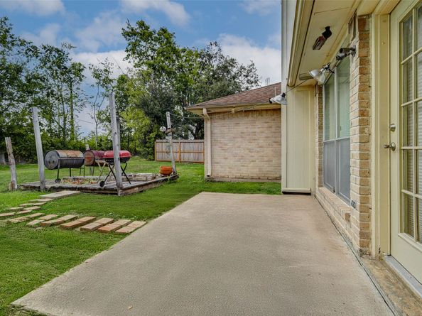 7006 River Bluff Drive, Houston TX 77085