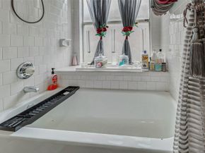 7006 River Bluff Drive, Houston TX 77085