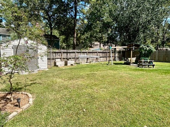 2135 Lone Rock Drive, Houston TX 77339