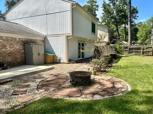 2135 Lone Rock Drive, Houston TX 77339