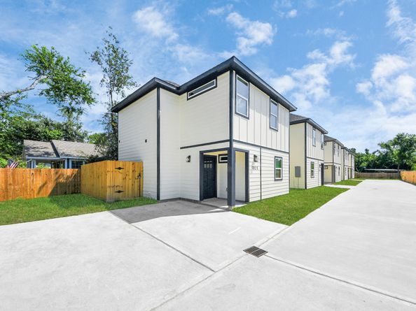 7312 Wileyvale Drive E, Houston TX 77016