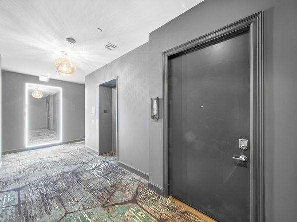 1211 Caroline Street 1302, Houston TX 77002