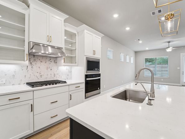 9167 Capilano Heights Drive, Cypress TX 77433