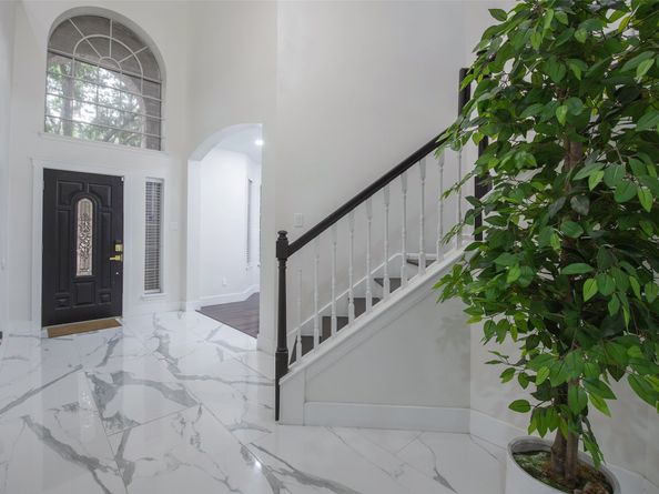 13431 Yaupon Holly Lane, Houston TX 77044