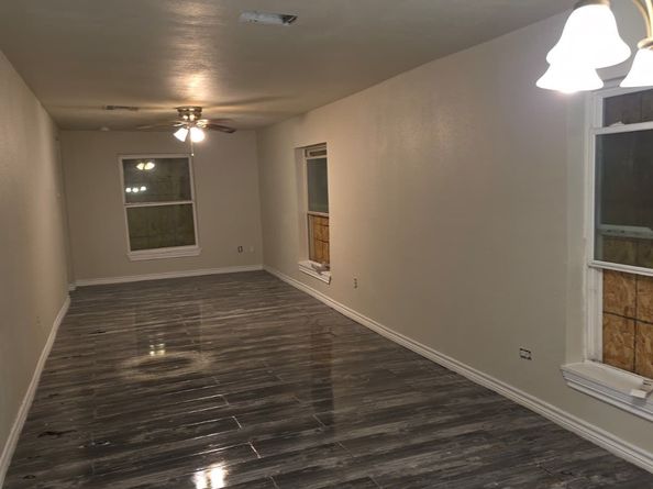 3234 Airline Drive, Houston TX 77022