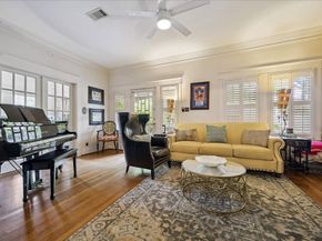 1402 Bonnie Brae Street, Houston TX 77006