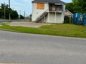 1806 Ssgt Macario Garcia Drive, Houston TX 77011
