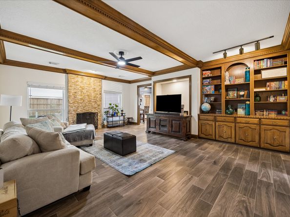 3811 Trappers Forest Drive, Houston TX 77088